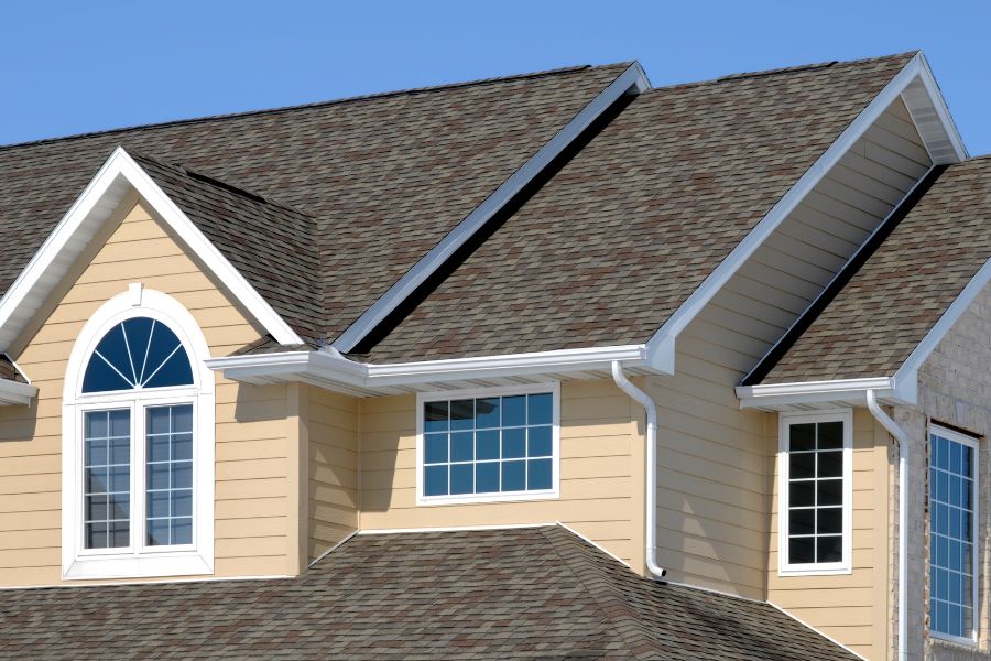 What Is a Gable Roof Roofing