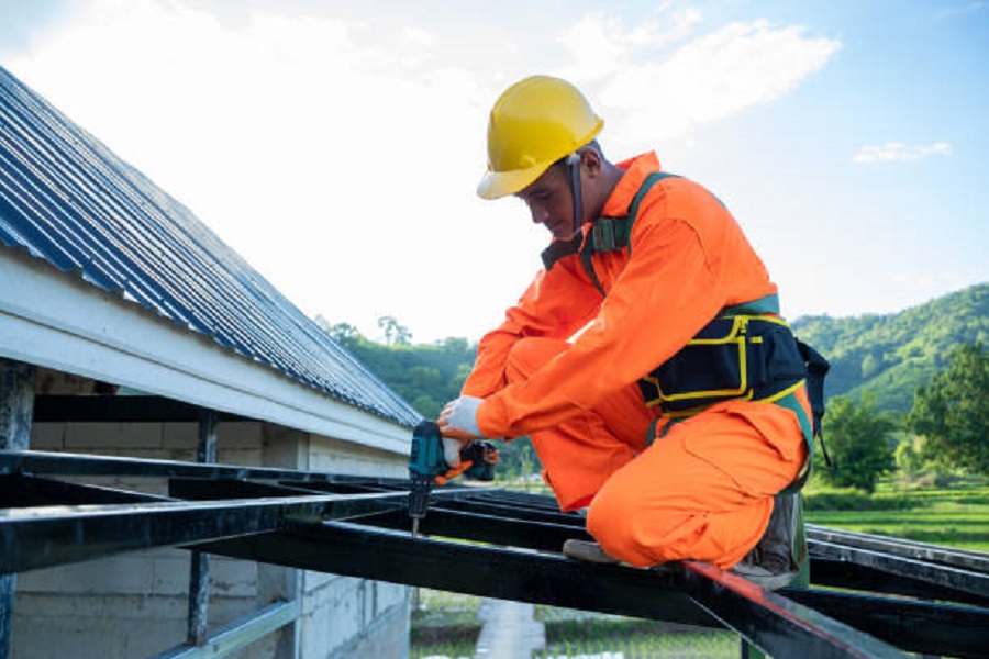 Why Choose Metal Roof Restoration Over Replacement